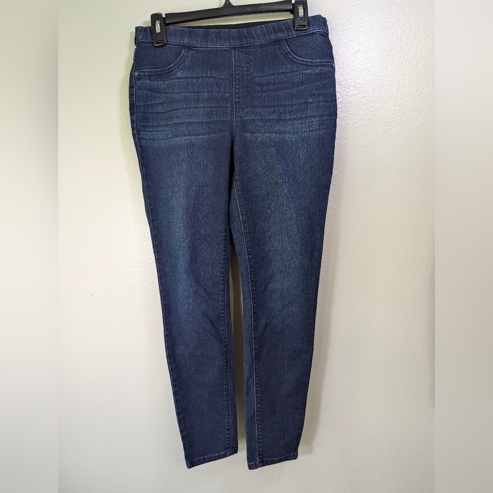 Simply Vera Wang women's skinny pull on jeans size 8